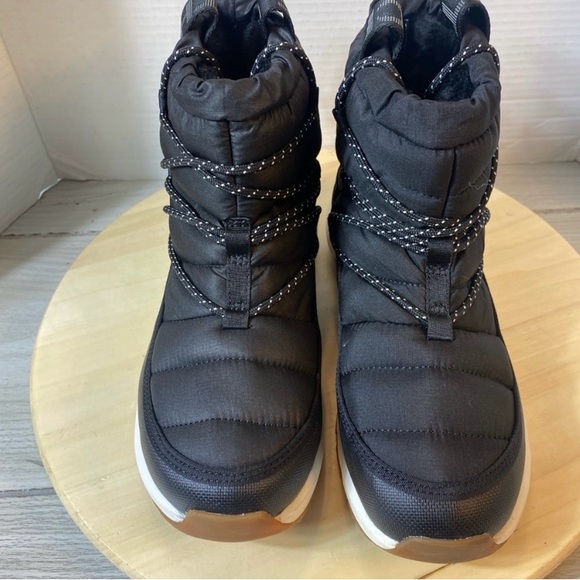 New! the north face women Black Themoball Lace Up Waterproof Winter Boots 8 - Picture 3 of 9